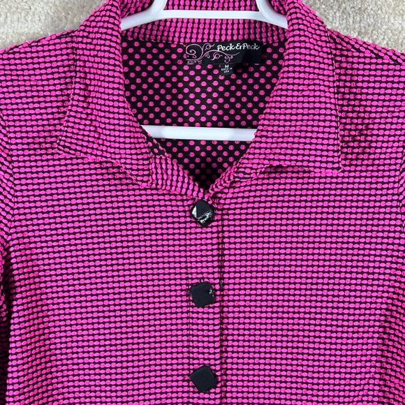 Peck & Peck Tops - Peck & Peck Womens Indie Sleaze Textured Bubble Knit Button Up Top Pink Black M